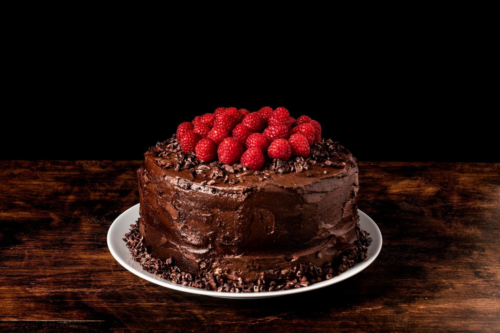 Decadent Chocolate Raspberry Cake: A Delight for Your Taste Buds ...